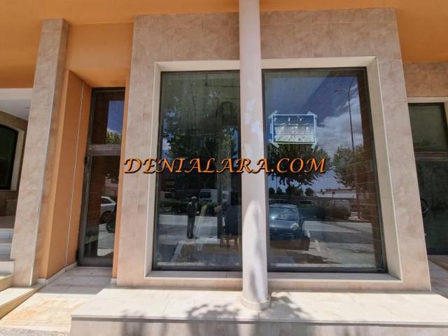 Local comercial en alquiler en Pedreguer photo 0