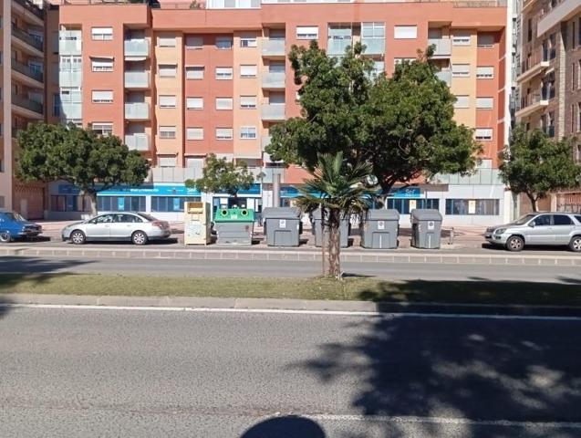 Local comercial en alquiler en Murcia, Avenida Juan De Borbon photo 0