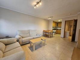 Piso en alquiler en Alicante, El Palmeral photo 0