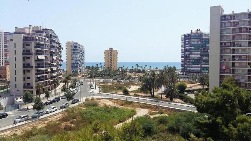Piso en alquiler en Alicante, L'Alacantí photo 0