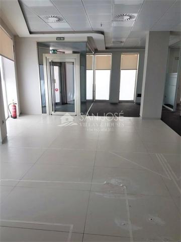 Local comercial en alquiler en Novelda, CENTRO photo 0