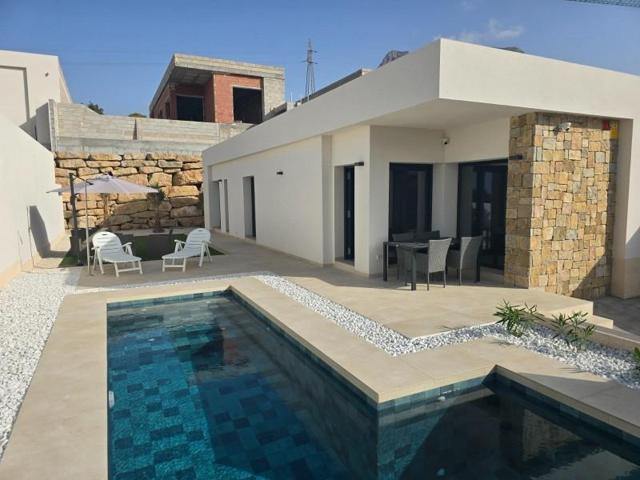 Chalet en alquiler en Finestrat, Finestrat photo 0