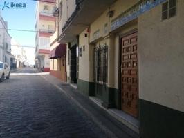 Local comercial en venta en Puerto Real, Centro photo 0