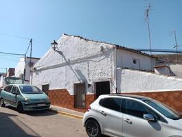 Adosada en venta en Navas de San Juan, Andalucia photo 0