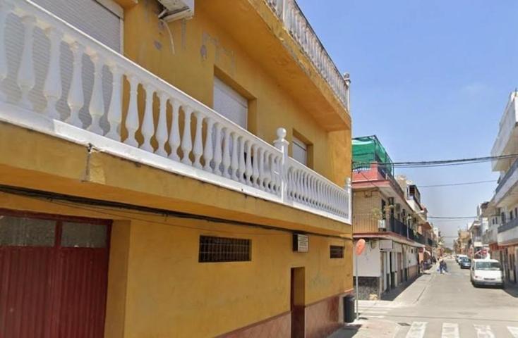 Piso en venta en Sevilla, Palmete-Padre Pío-Hacienda San Antonio photo 0