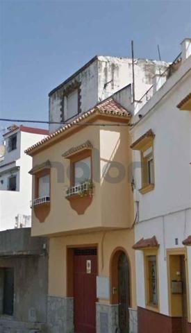 Piso en venta en Algeciras, Campo de Gibraltar photo 0