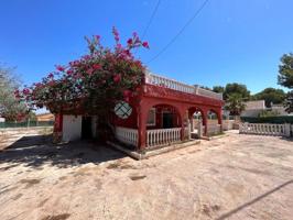 Chalet en venta en Godelleta, Godelleta photo 0