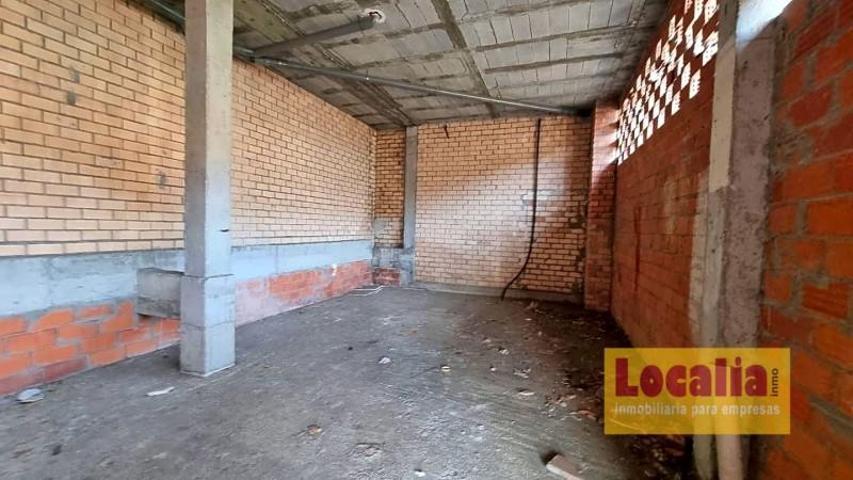 Local comercial en venta en Astillero, Calle la Industria, 50, 39610 photo 0