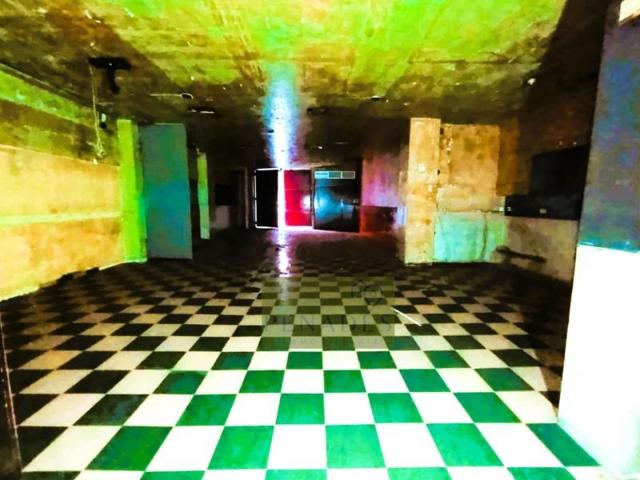 Local comercial en alquiler en Ontinyent, Sant Josep photo 0