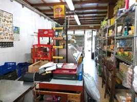 Local comercial en venta en Sabadell, La Roureda photo 0