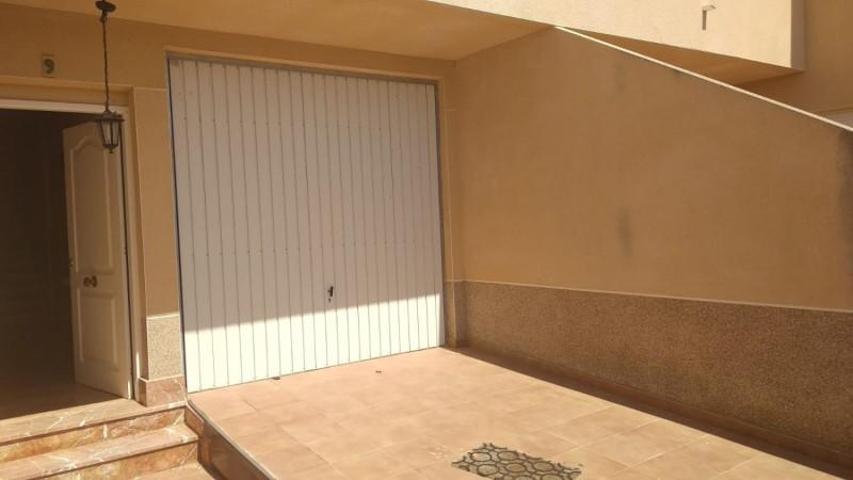 Adosada en venta en Casas de Juan Núñez, Casas De Juan Nunez photo 0