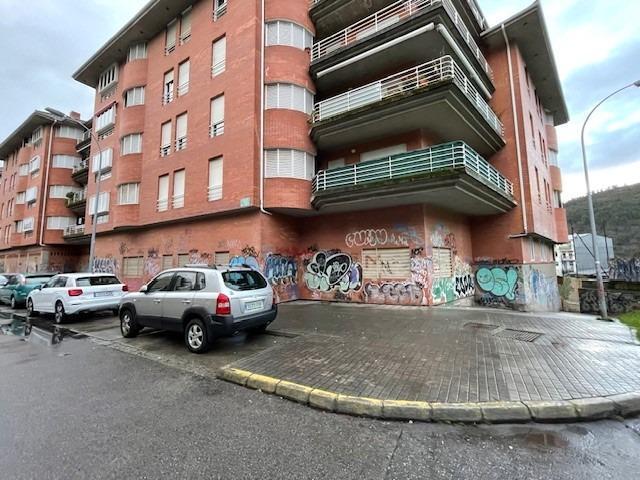 Local comercial en venta en Ponferrada, Estacion photo 0