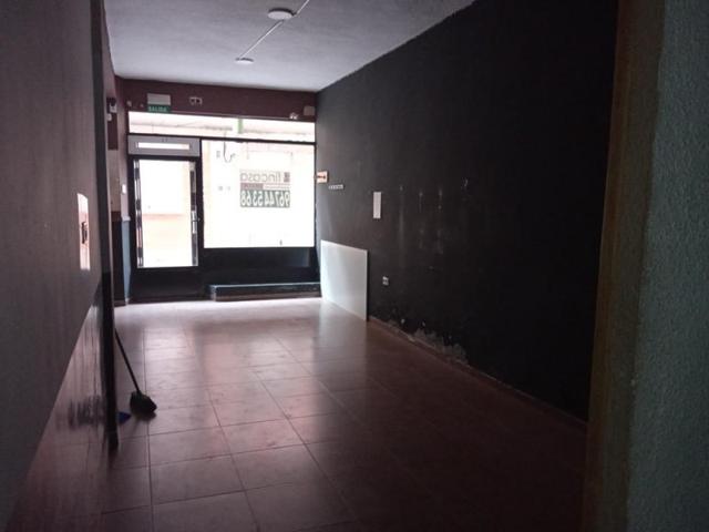 Local comercial en venta en La Roda, Plaza Mayor photo 0