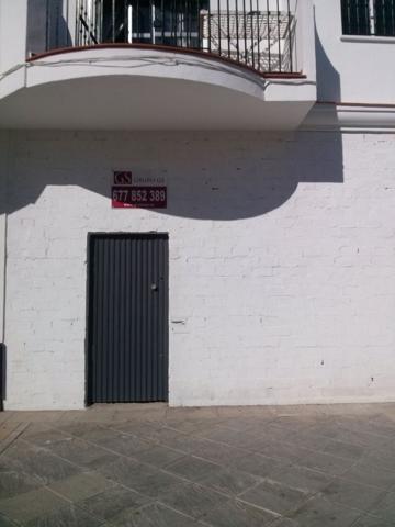 Local comercial en venta en Chipiona, Centro photo 0