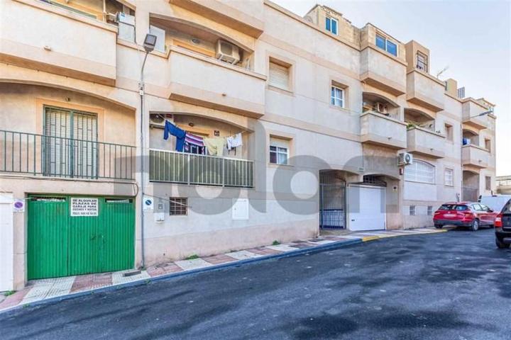 Piso en venta en Roquetas de Mar, Poniente photo 0