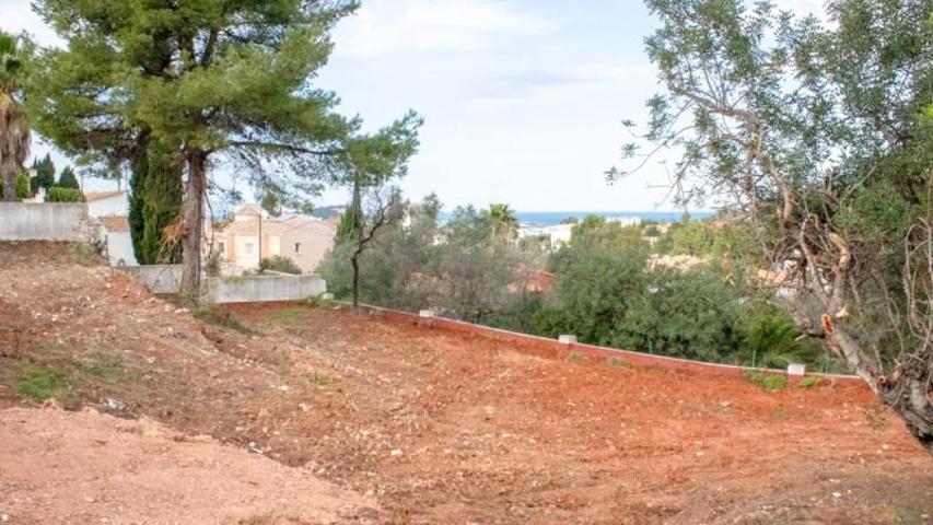 Terreno en venta en Denia, MON MITAD photo 0