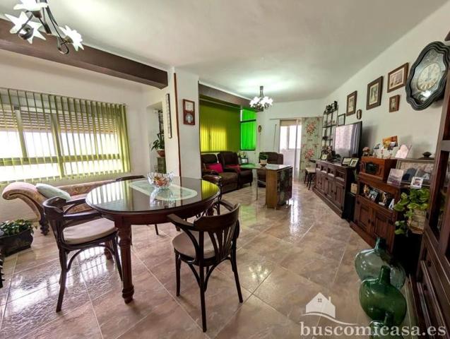 Piso en venta en Linares, Calle Tetuán Bloques, 23700 photo 0