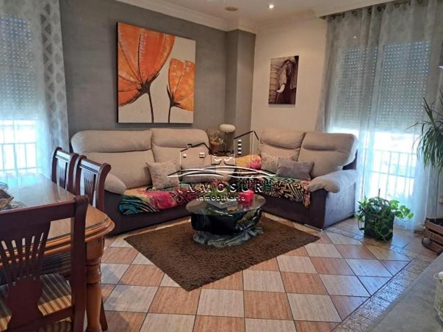 Piso en venta en Lucena, Lucena photo 0