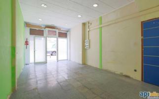 Local comercial en venta en Mataró, Centre-Marítim photo 0