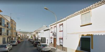 Local comercial en venta en Baena, Zona Peones Camineros photo 0