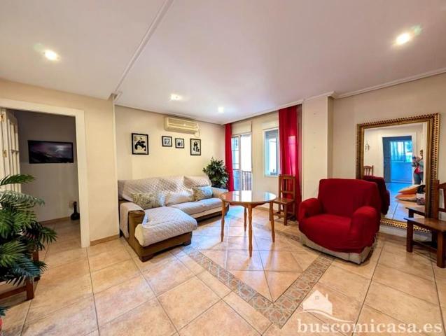 Piso en venta en Linares, Avenida de Andalucía, 23700 photo 0