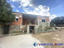 Chalet en venta en Caudete, San Vicente photo 0