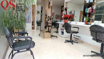 Local comercial en venta en Blanes, Centro photo 0