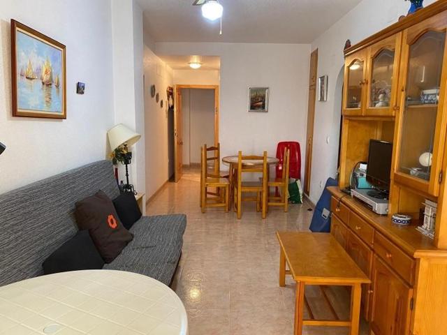 Apartamento en venta en Torrevieja, Torrevieja photo 0