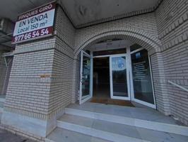 Local comercial en venta en El Vendrell, El tancat photo 0