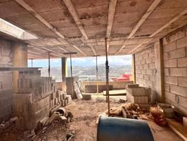 Edificio en venta en Arucas photo 0