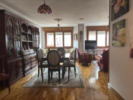 Piso en venta en Ponferrada, Centro photo 0