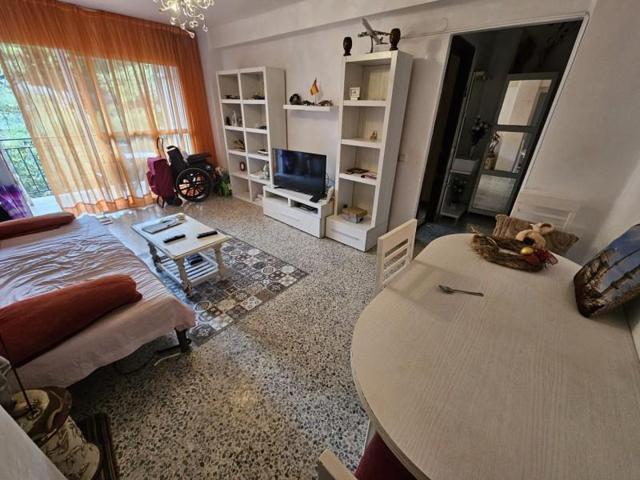 Piso en venta en Torremolinos, Centro photo 0