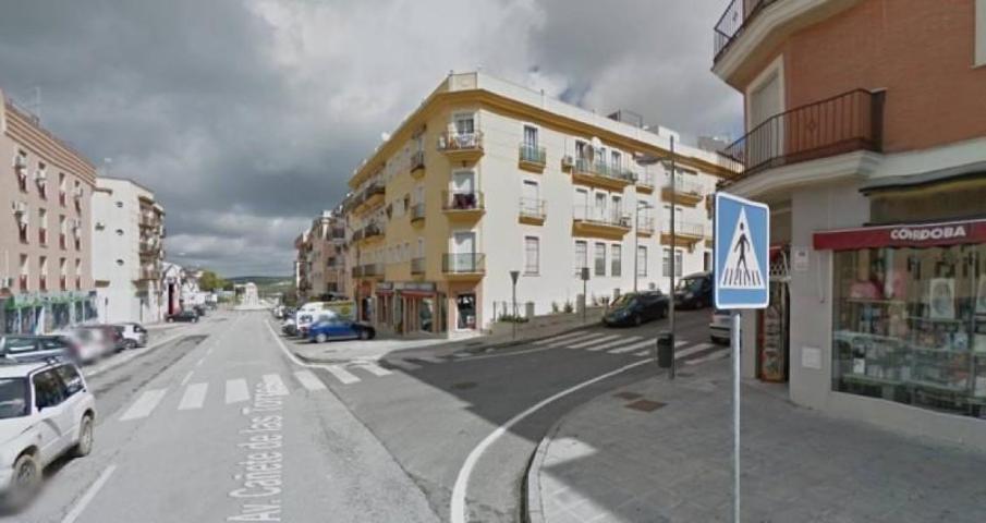 Local comercial en alquiler en Baena, Zona Juncal-San Antón photo 0