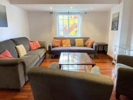 Piso en alquiler en Santiago de Compostela photo 0