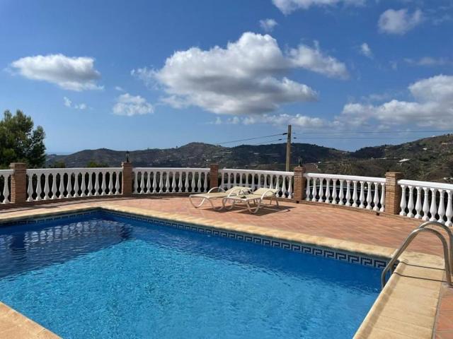 Chalet en alquiler en Frigiliana, Costa del Sol Oriental - Axarquía photo 0