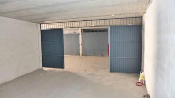 Garaje en venta en Baena, Zona Final C- Llana photo 0