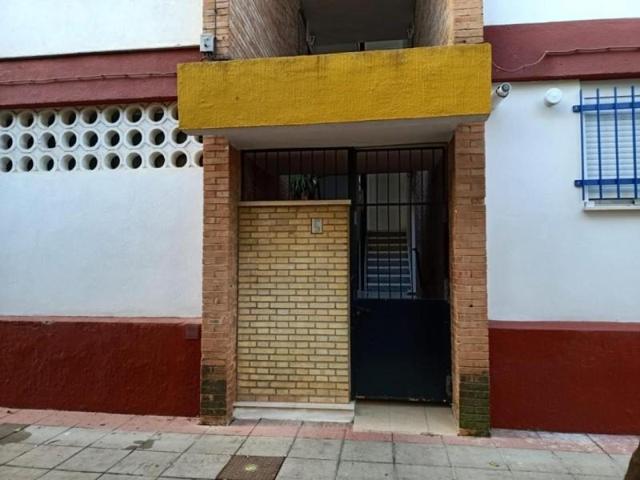 Piso en venta en Marchena, Andalucia photo 0