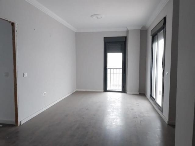 Piso en venta en Villamartín, Villamartín photo 0