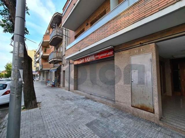 Local comercial en venta en Rubí, Vallès Occidental photo 0
