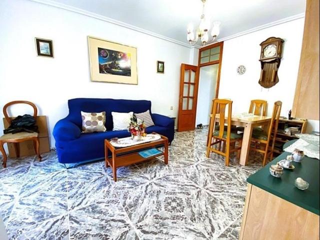 Apartamento en venta en Torrevieja, Playa del cura photo 0