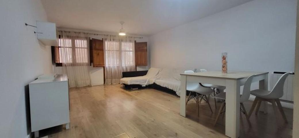 Piso en venta en Tortosa, Centro photo 0