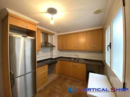 Piso en venta en Caudete, Avenida Juan Carlos I photo 0