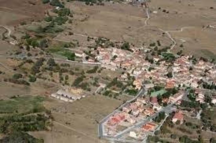 Nave industrial en venta en Basardilla, Basardilla photo 0