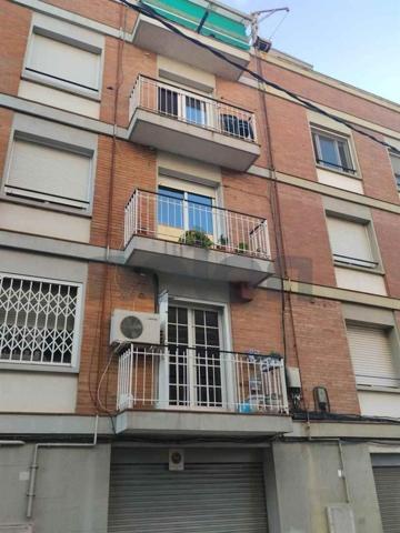 Piso en venta en La Llagosta, Vallès Occidental photo 0