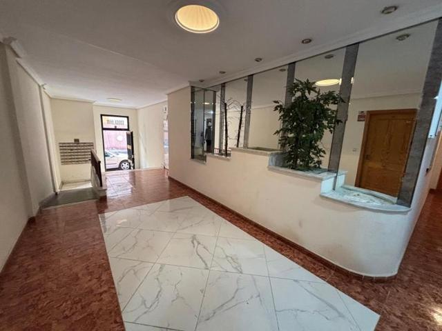 Apartamento en venta en Torrevieja, Playa del Cura photo 0