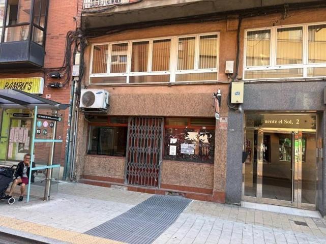Local comercial en venta en Valladolid, La Victoria photo 0