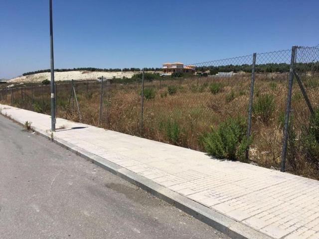 Terreno en venta en Lucena, Lucena photo 0