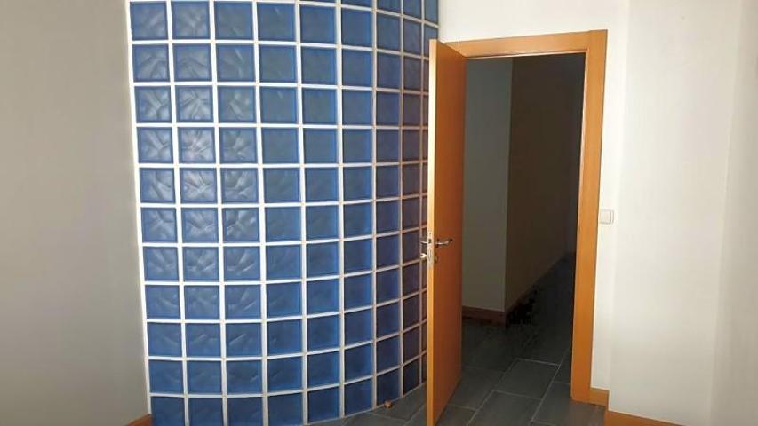 Local comercial en venta en Santander, Calle San Fernando, 39010 photo 0