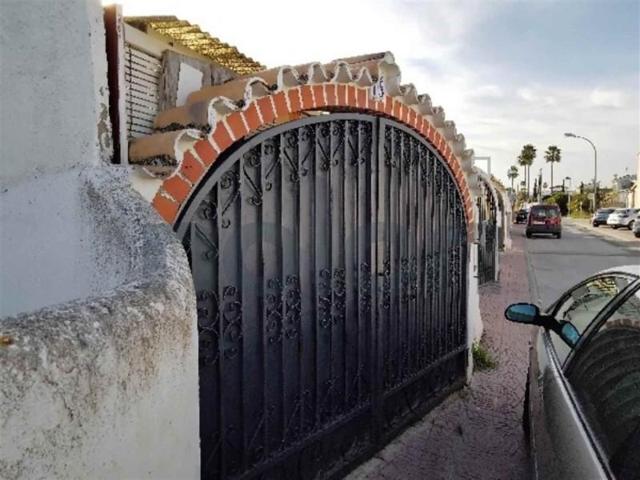 Adosada en venta en Els Poblets, Marina Alta photo 0