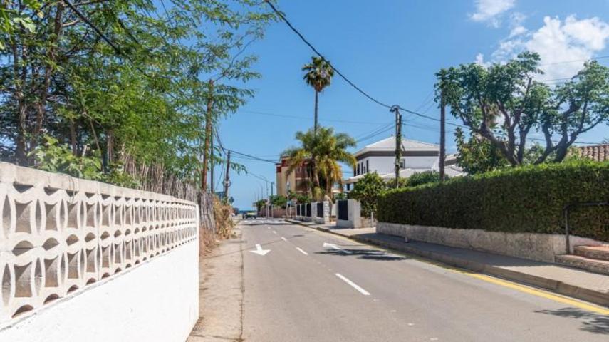 Estudio en venta en Denia, LM HASTA KM.3 photo 0